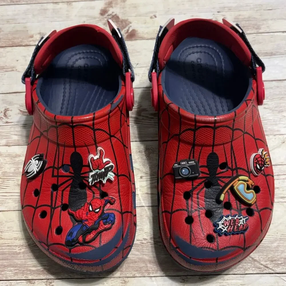Crocs Classic Clogs Marvel Spiderman Junior Size 1 Jibbitz Red Blue